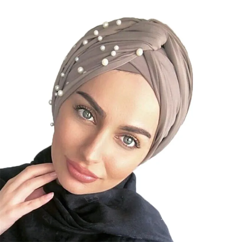 Turban Polyester Velours Couleurs Pastel Nuances Sombres Motif Perles Dorées Ligne Avant Femmes Mode Modeste Ramadan Aïd Soirée Élégante