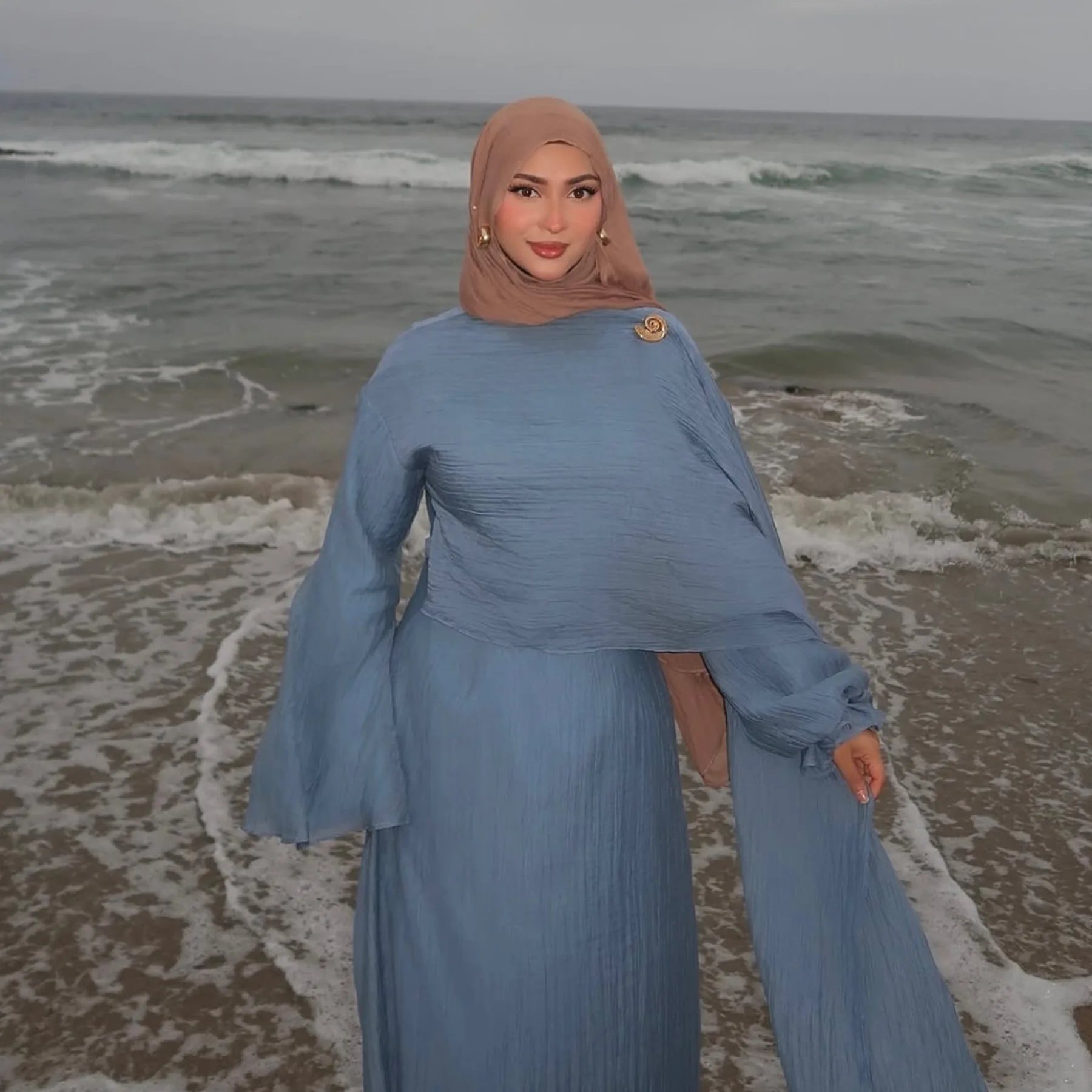 2025 nouveau Abaya plissé élégant châle robe de soirée longue robe vêtements islamiques plaine Abayas pour les femmes dubaï modeste robes musulmanes