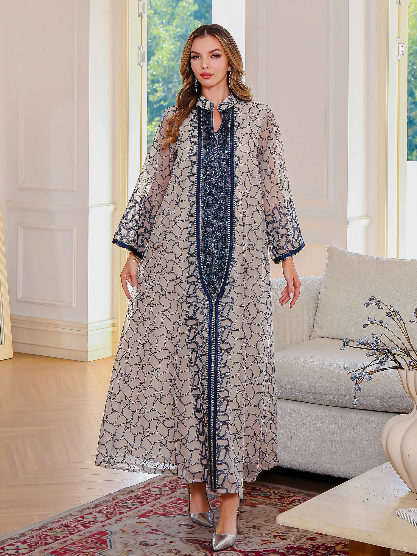 Robe Abaya géométrique brodée de luxe |   Caftan à manches longues en polyester pour femme |   Style traditionnel du moyen-orient |   Élégant B