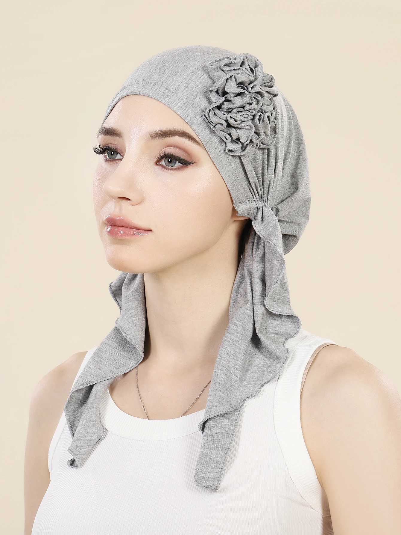 Mode couleur unie fleurs femmes Hijab musulman dames Turban Bonnet longue queue tête enveloppement foulard chapeaux indiens