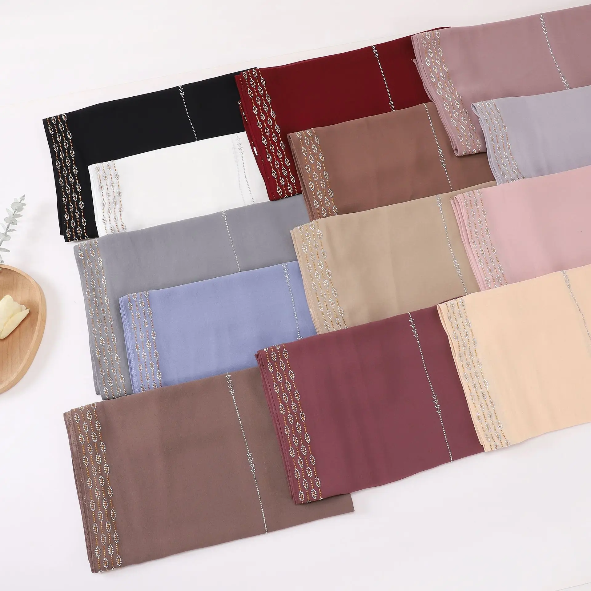 Strass solide en mousseline de soie Hijab écharpe femme musulman Hijab châle dames longues enveloppes Ramadan malaisie ethnique foulard Islam Turban