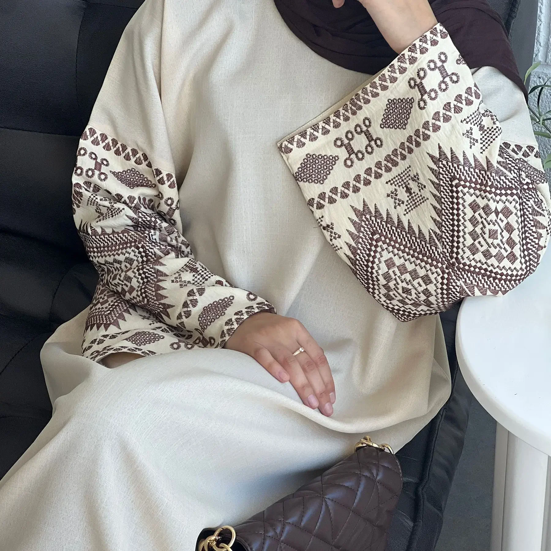 Embroidery Cuff Closed Muslim Abaya Dress for Women Dubai Turkey Islmaic Clothes Eid Ramadan Abayas Adult Black Long Robe Female
