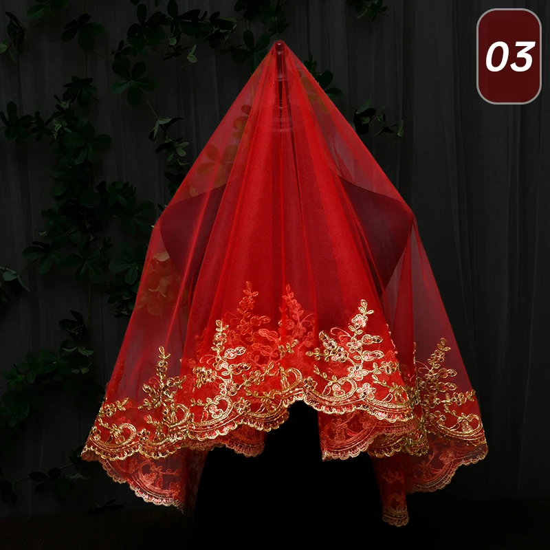 Délicat voile de mariée de mariage chinois avec motif de broderie voile Tulle Xiuhe vêtements paillettes pleine dentelle bord brodé Hijab