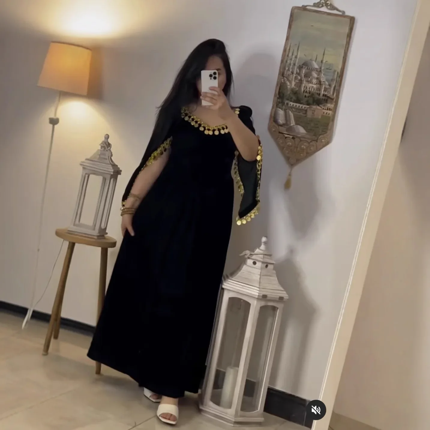 Robe Noire Longue Manches Longues Coupe Droite Franges Dorées Elégante Soirée Occasion Religieuse Fête Traditionnelle Chaud Modestie Femme