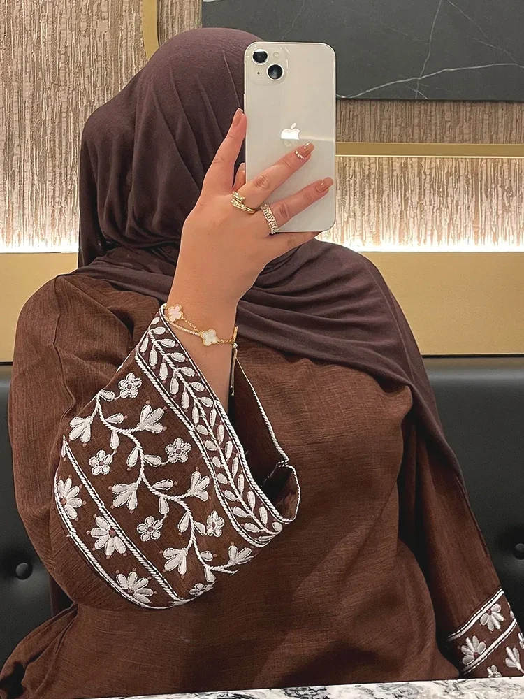 Abaya musulmane avec broderie florale pour femmes, robe longue pour Eid, Ramadan marocain, Kaftan à lacets, Islam, Robe éducative, Dubaï, Arabe
