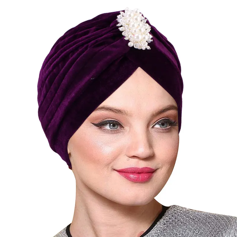 Nouveau femmes velours Turban chapeau perle musulman torsion couleur unie Hijab chimio casquette Vintage femme bandeau élégant foulard bonnets
