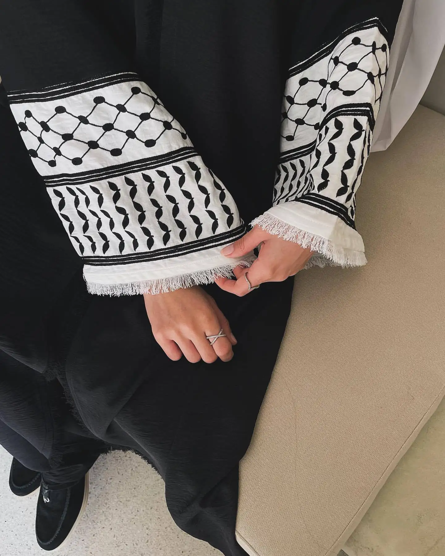 Nouveau crêpe douce broderie Palestine Kefiyyeh Ramadan gland dubaï Abaya femmes costume de famille robe musulmane modeste islamique Abaya