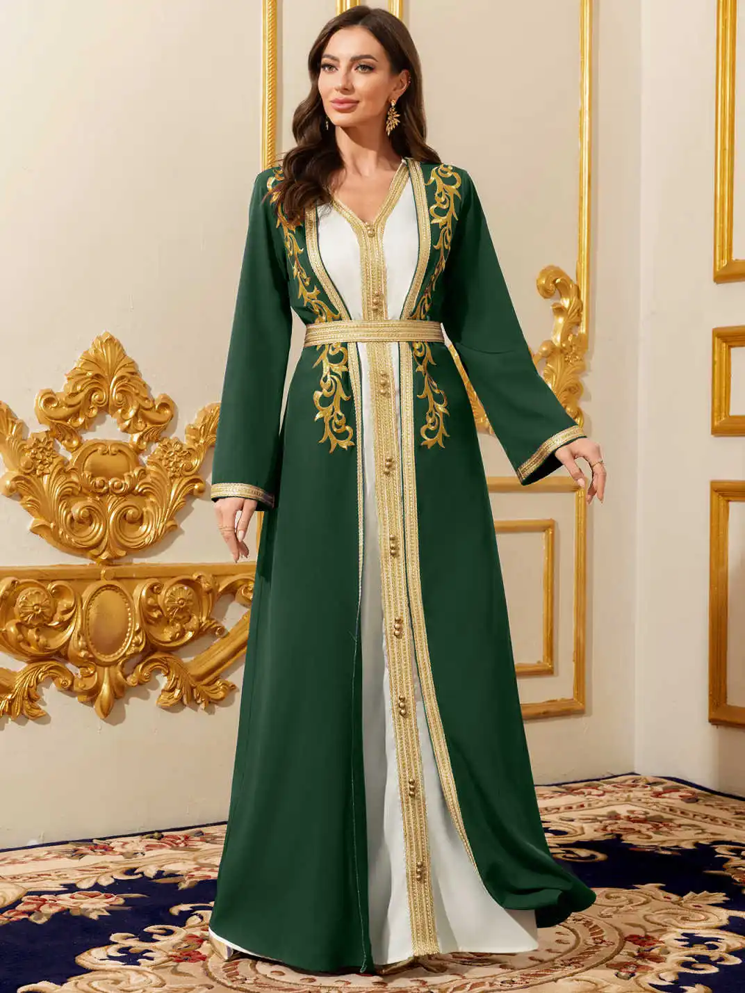 Robe Longue Polyester Vert Accents Dorés Manches Col Boutons Silhouette Elégante Occasion Fête Traditionnelle Femme İslamique