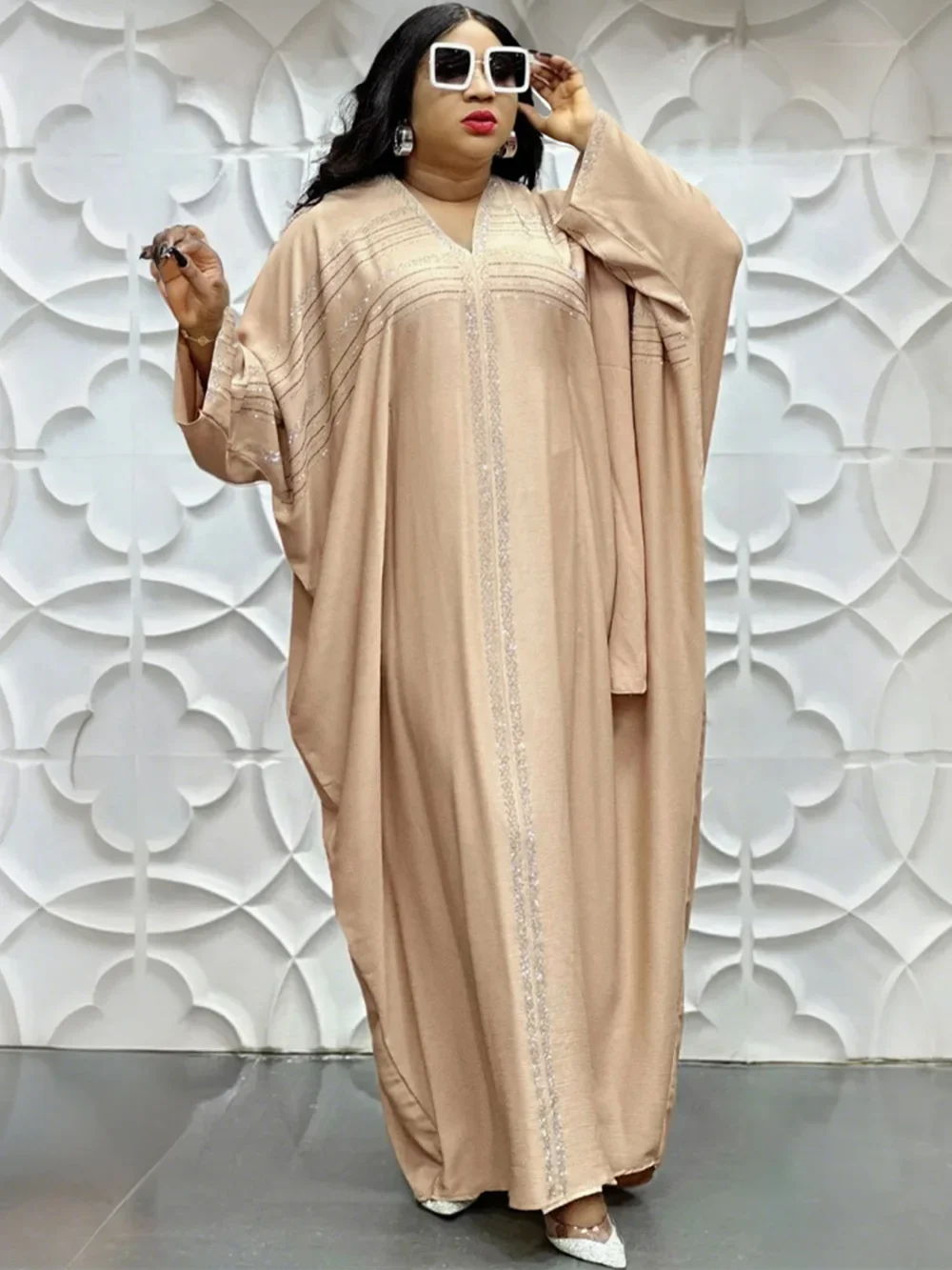 Abayas personnalisés pour femmes dubaï luxe 2025 Robe de mode musulmane africaine Caftan Marocain robes de soirée Boubou Robe Dje