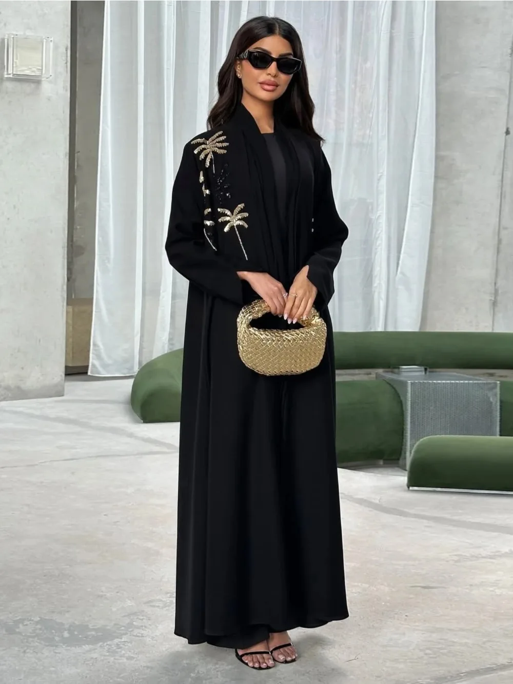 Abaya Polyester Noire Femme Broderie Palmiers Dorés Coupe Large Hanches Tombé Fluide Occasion Fête Ramadan Aïd Soirée Élégante