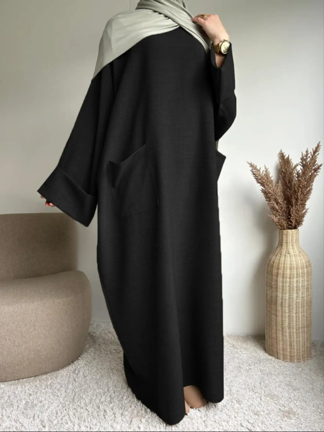 Robe Ample Polyester Noire Femme Bande Grise Avant Longueur Sol Ramadan Aïd Soirée Élégante