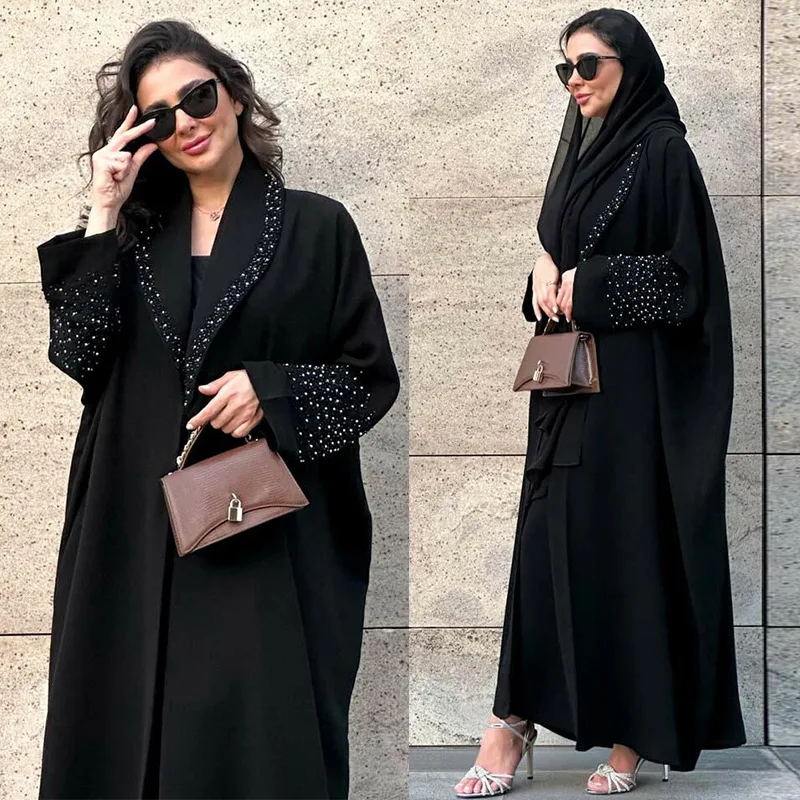 Robe Noire Polyester Femme Coupe Droite Tombée Libre Hanches Perles Dorées Manches Col Élégante Soirée
