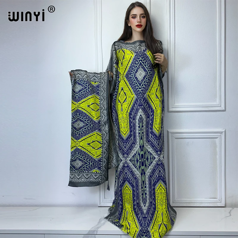 Robe Ample Polyester Bleu Marine Vert Citron Gris Motif Geometrique Complexe Femme Longueur Moyenne Liberté Mouvement Silhouette Elegante
