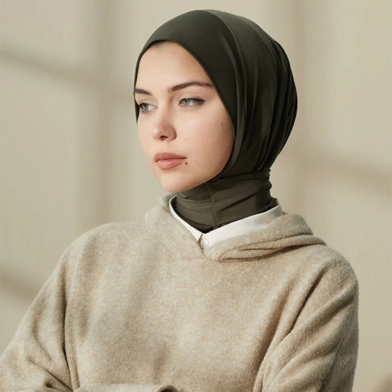 Hijab Polyester Vert Olive Femme Coupe Arrondie Doublure Confortable Occasion Quotidienne İslamique Tête Couverture Douce Fluidité Légèreté
