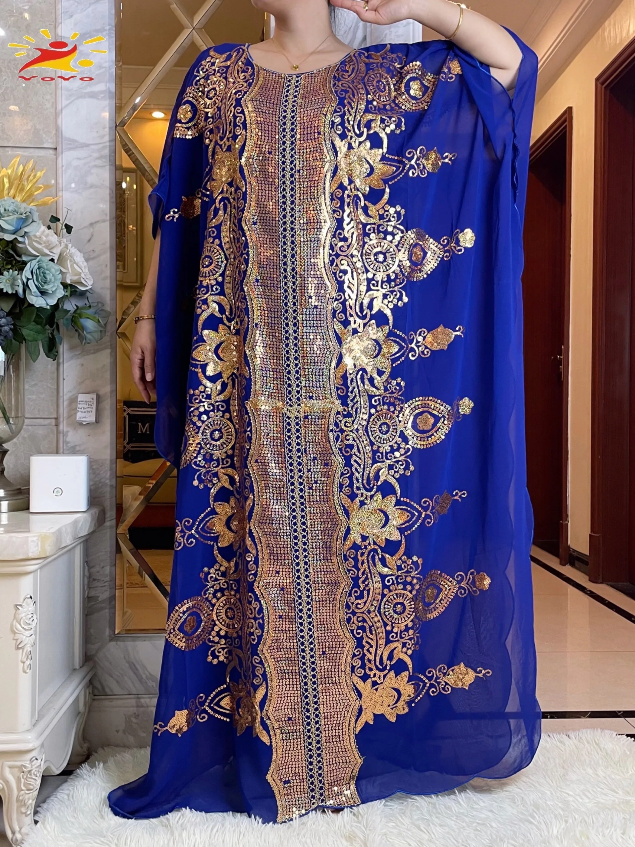 Robe Ample Mousseline Bleue Motifs Floraux Dorés Longueur Sol Ethnique Traditionnel Sequins Printemps Middle Age