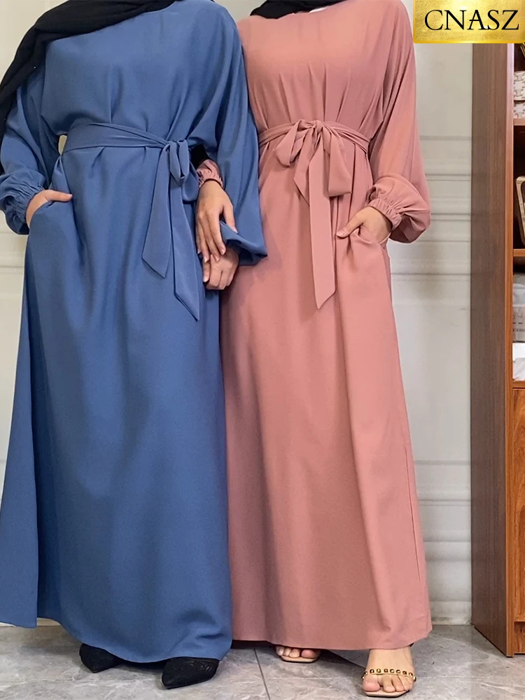 Robe musulmane à manches longues Abaya Style Simple vêtements pour femmes couleur unie Golfe Abayas Robe saoudienne islamique robes de Ramadan pour Eid